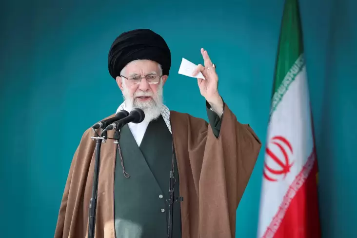 Arti Gelar Ayatollah yang digunakan mana Biasa Disematkan untuk Pemimpin Tertinggi Iran