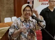 Risma Pantau Emak-emak Viral Maksa Minta Sedekah