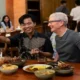 direktur utama Apple Tim Cook Berkunjung ke Indonesia, Menkominfo Sebut Bakal Ada Kejutan