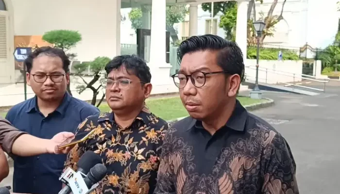 Koalisi Komunitas Sipil Antikorupsi Serahkan 20 Nama Pansel Capim KPK ke KSP