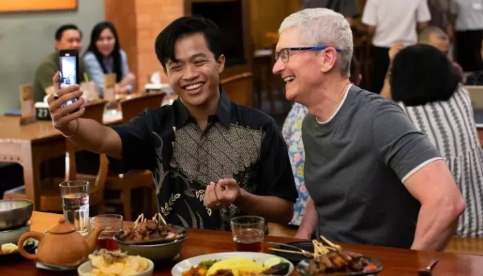 Profil Sofyan Pratama, Fotografer iPhone yang digunakan Temani Tim Cook Makan Sate