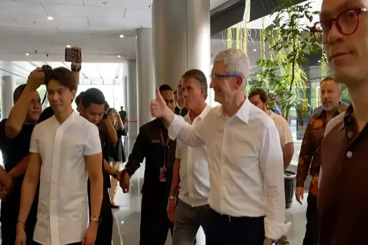 Usai Berkumpul Jokowi, Tim Cook Kunjungi Apple Developer Academy BSD