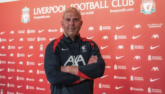 Arne Slot telah pikirkan rencana transaksi Liverpool untuk musim depan