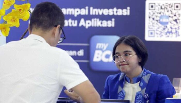 Periksa Petunjuk Tukar Valas serta Level Kurs Dollar-Rupiah di dalam BCA pada Awal Minggu (8/7)