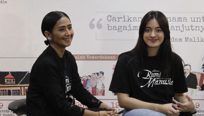 Ayu Laksmi belajar bahasa Jawa demi “Bumi Manusia”