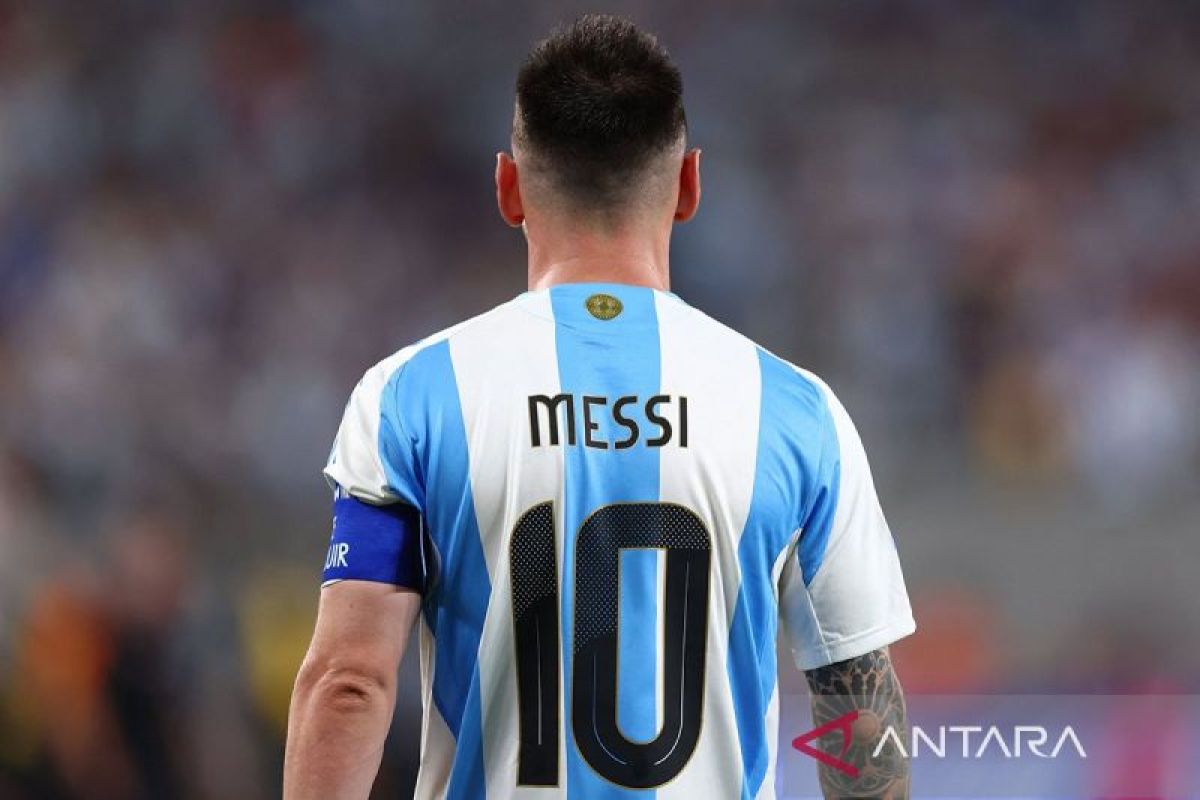 Daftar pencetak gol terbanyak, tertua, juga termuda pada pada Copa America